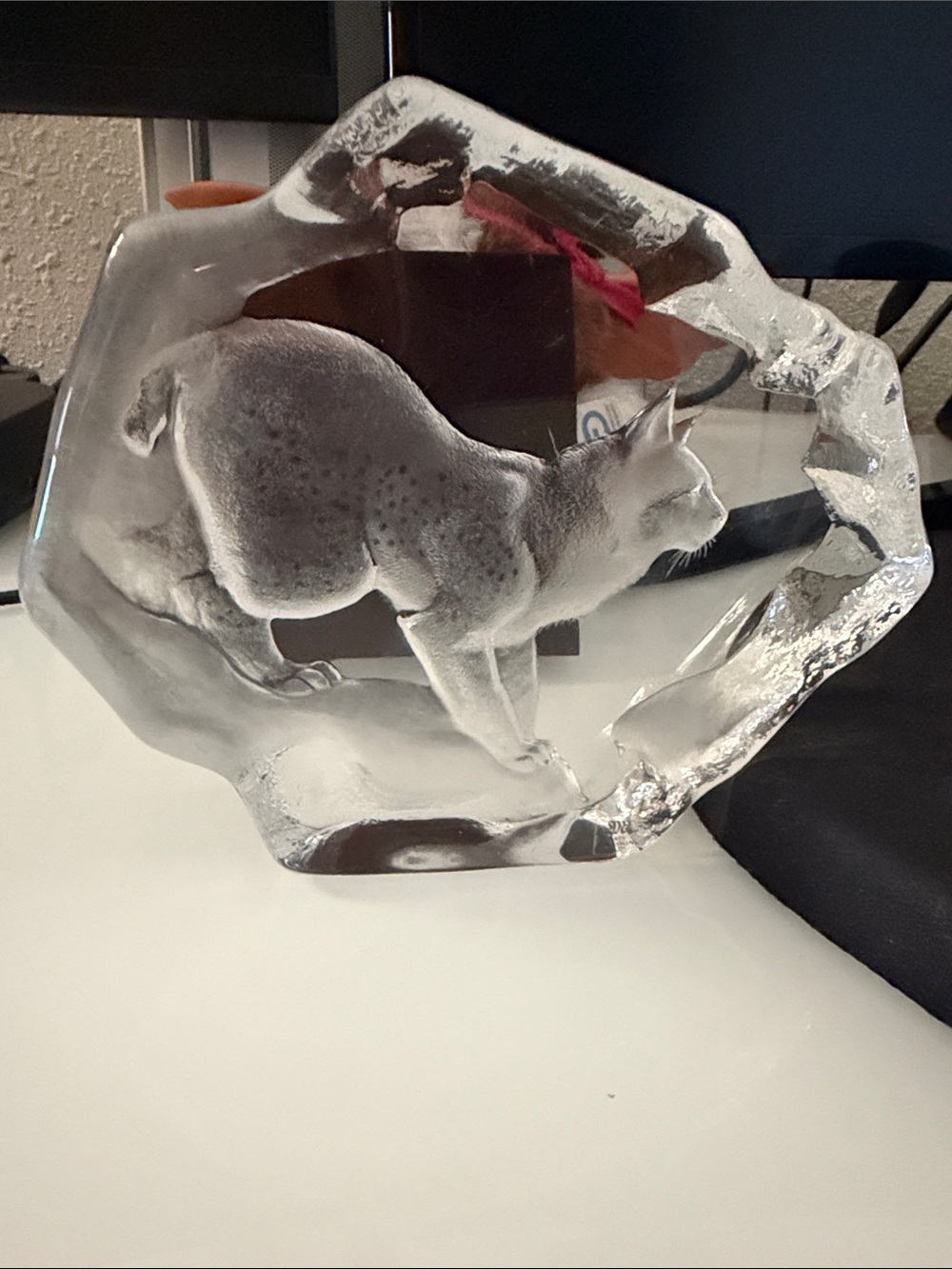 Mats Jonasson crystal Lynx Sculpture hand etched